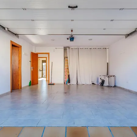 度假居 Lovely In With Kitchen *