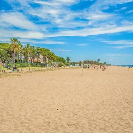 Lovely In With Kitchen Holiday home Pineda de Mar
