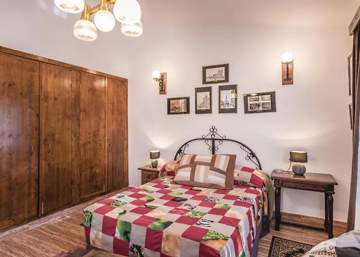 Casa vacanze Lovely In With Kitchen *