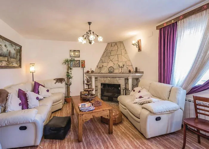 Lovely In With Kitchen Vidreres
